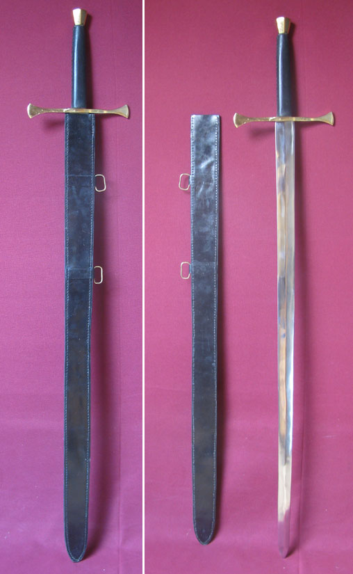 Two-handed training sword