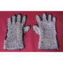 Chainmail gloves for medieval armour